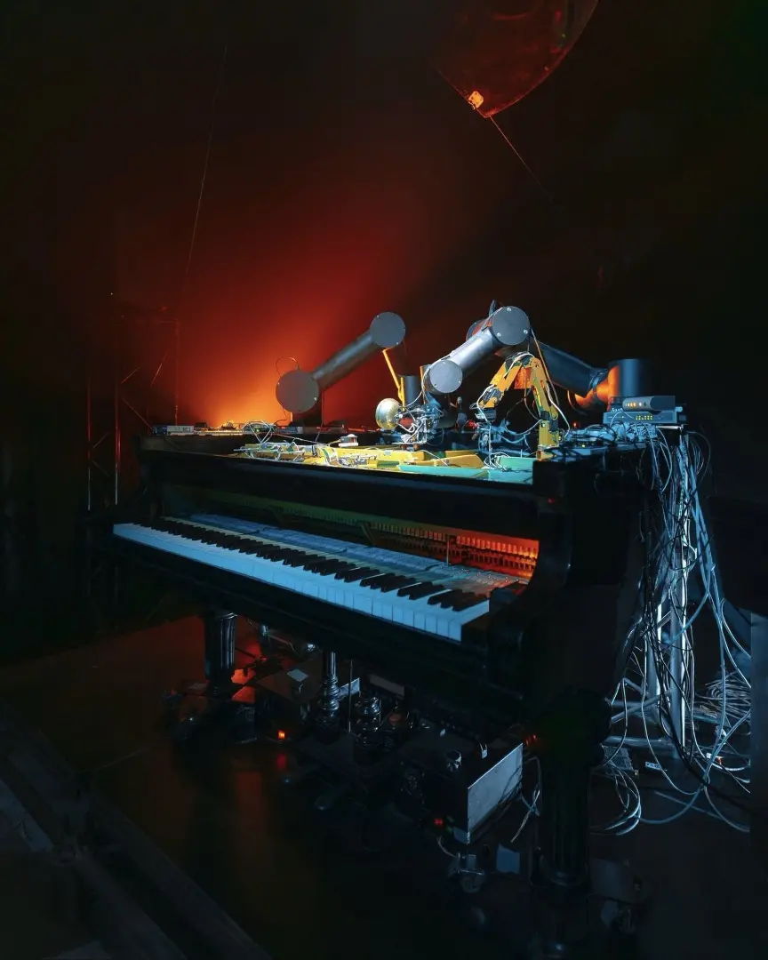 Intervals Exhibition: Траектории интервалов