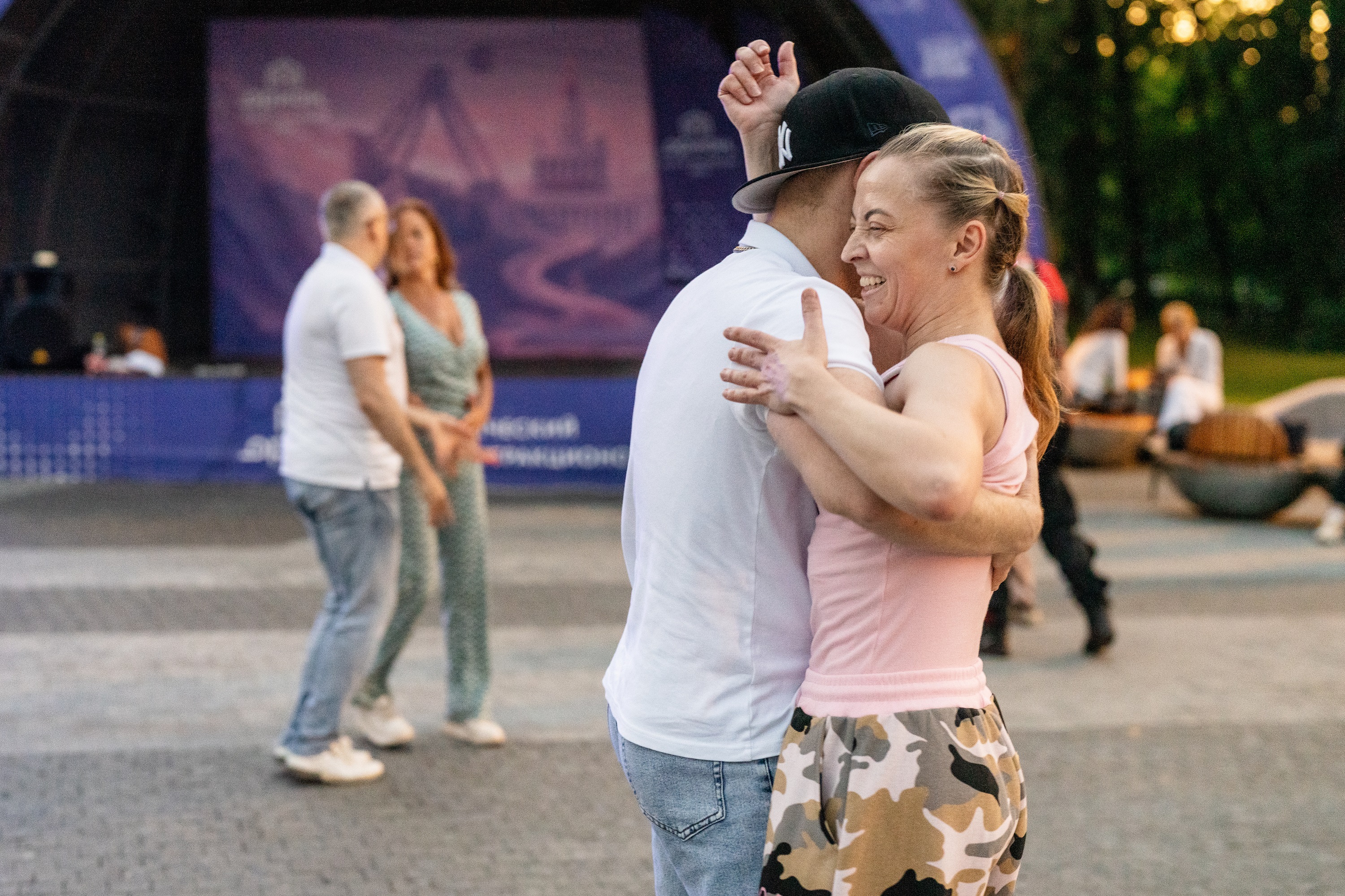 Танцевальные вечера на ВДНХ