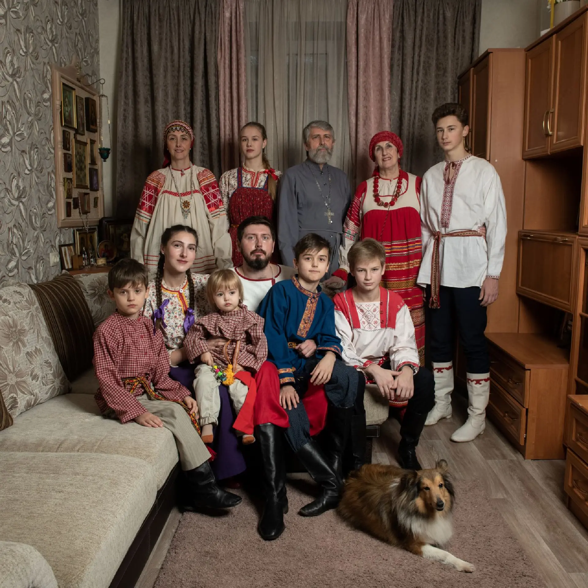 Россия — большая семья