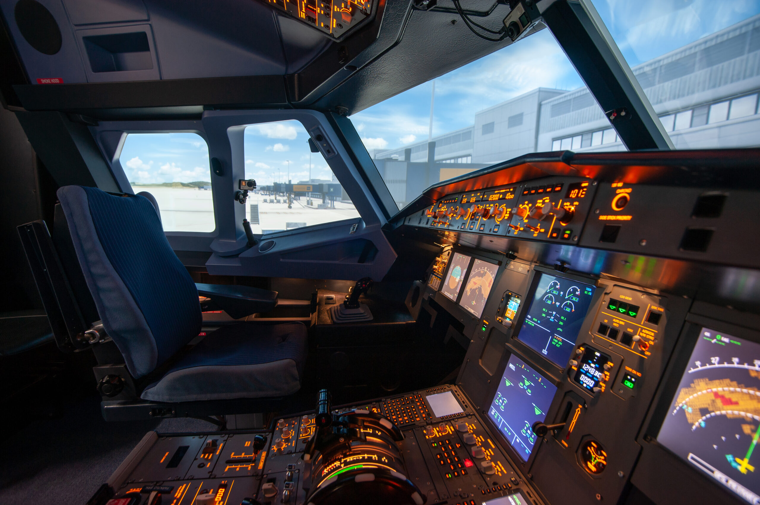 Полет на авиатренажере «Боинг 737» или «Аэробус А320»