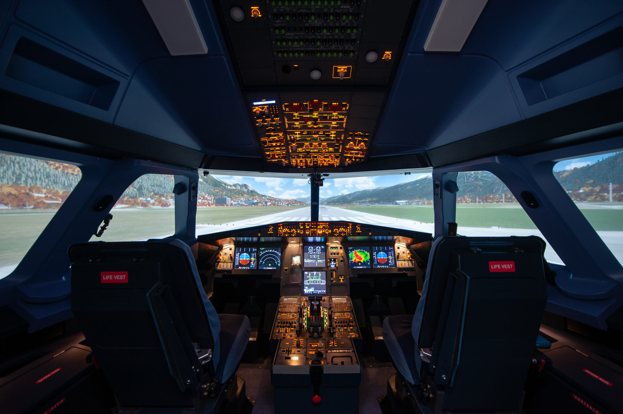 Полет на авиатренажере «Боинг 737» или «Аэробус А320»