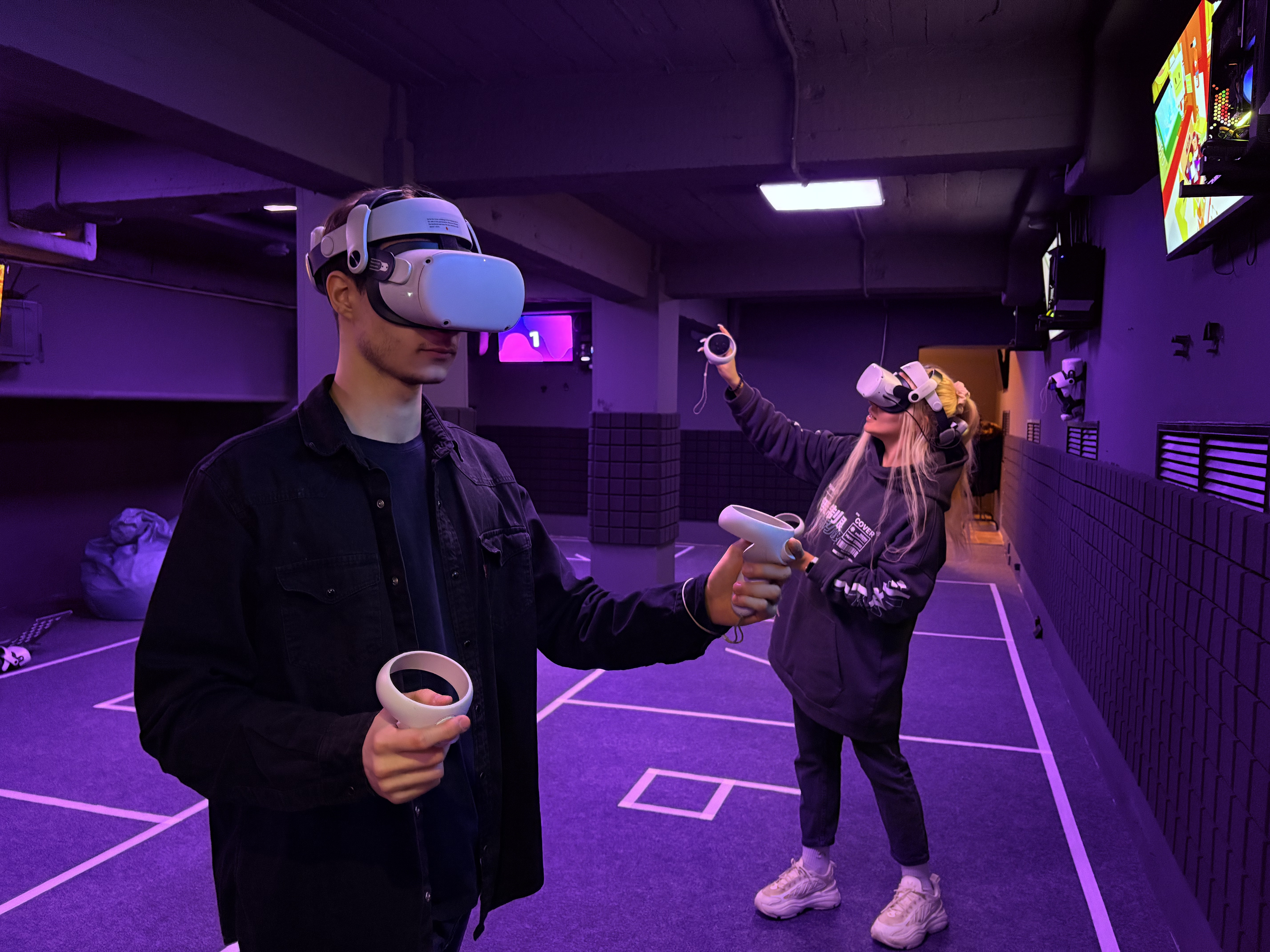 Клуб виртуальной реальности OMG VR на Дмитровке