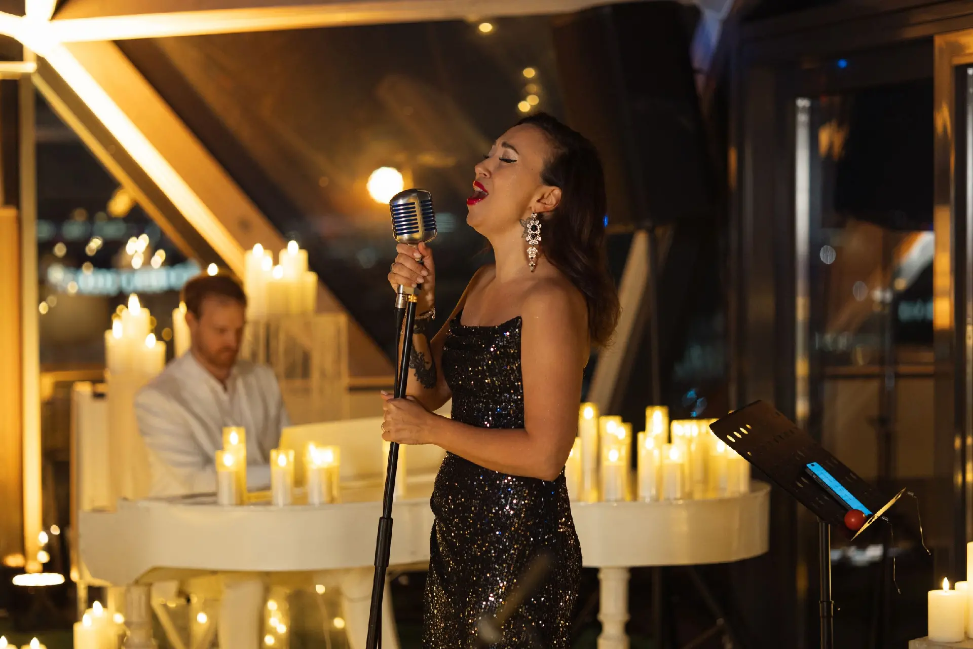 Концерт-ужин при свечах «Sade Tribute»