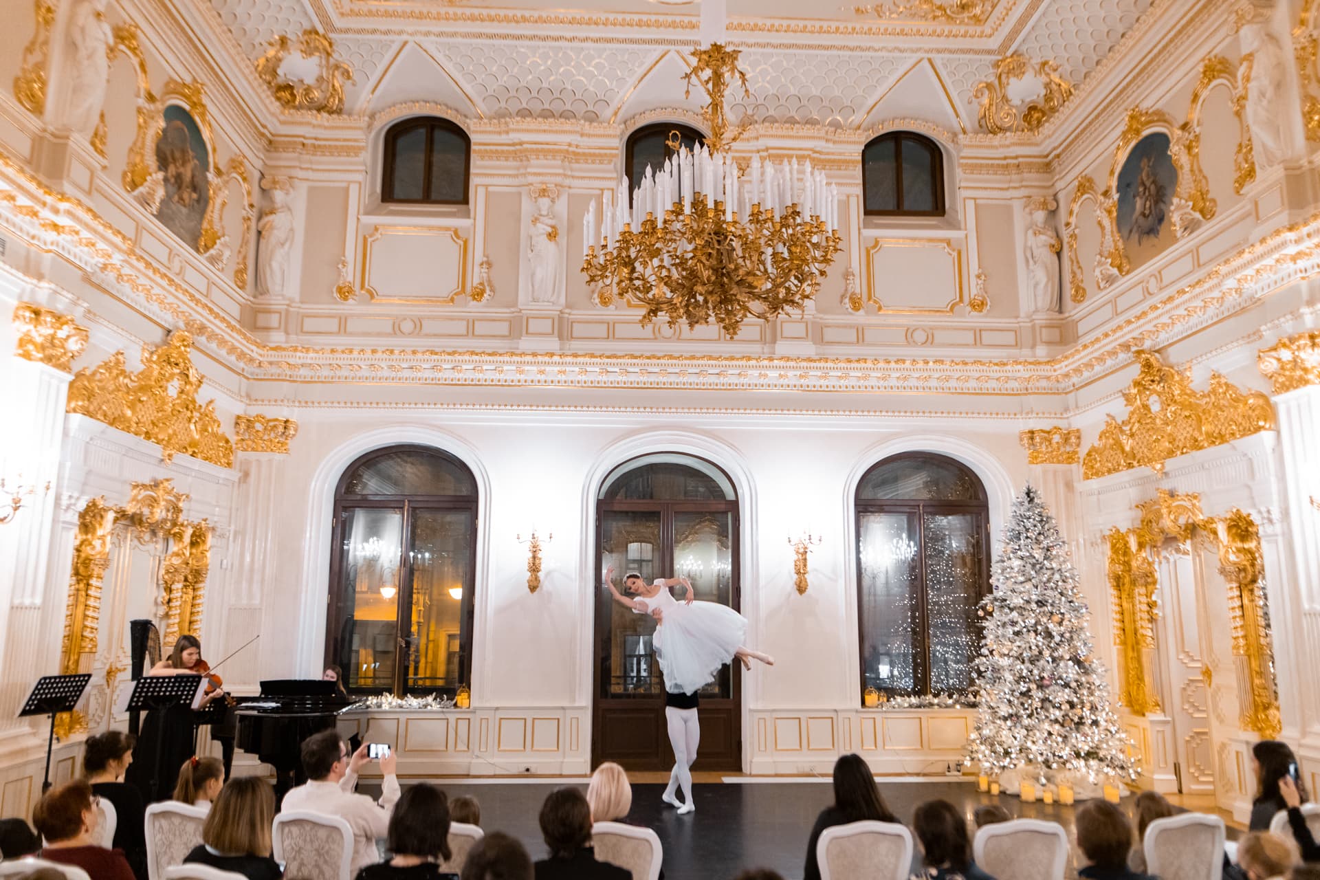 Рождественский гала-концерт солистов балета