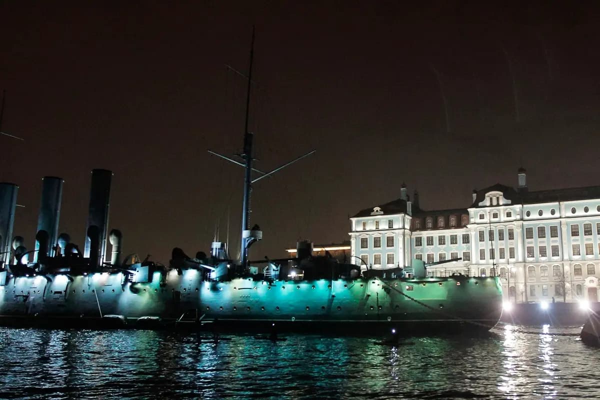 Мегаполис и разводные мосты с Михаилом Яруковым - легендой радио Roks