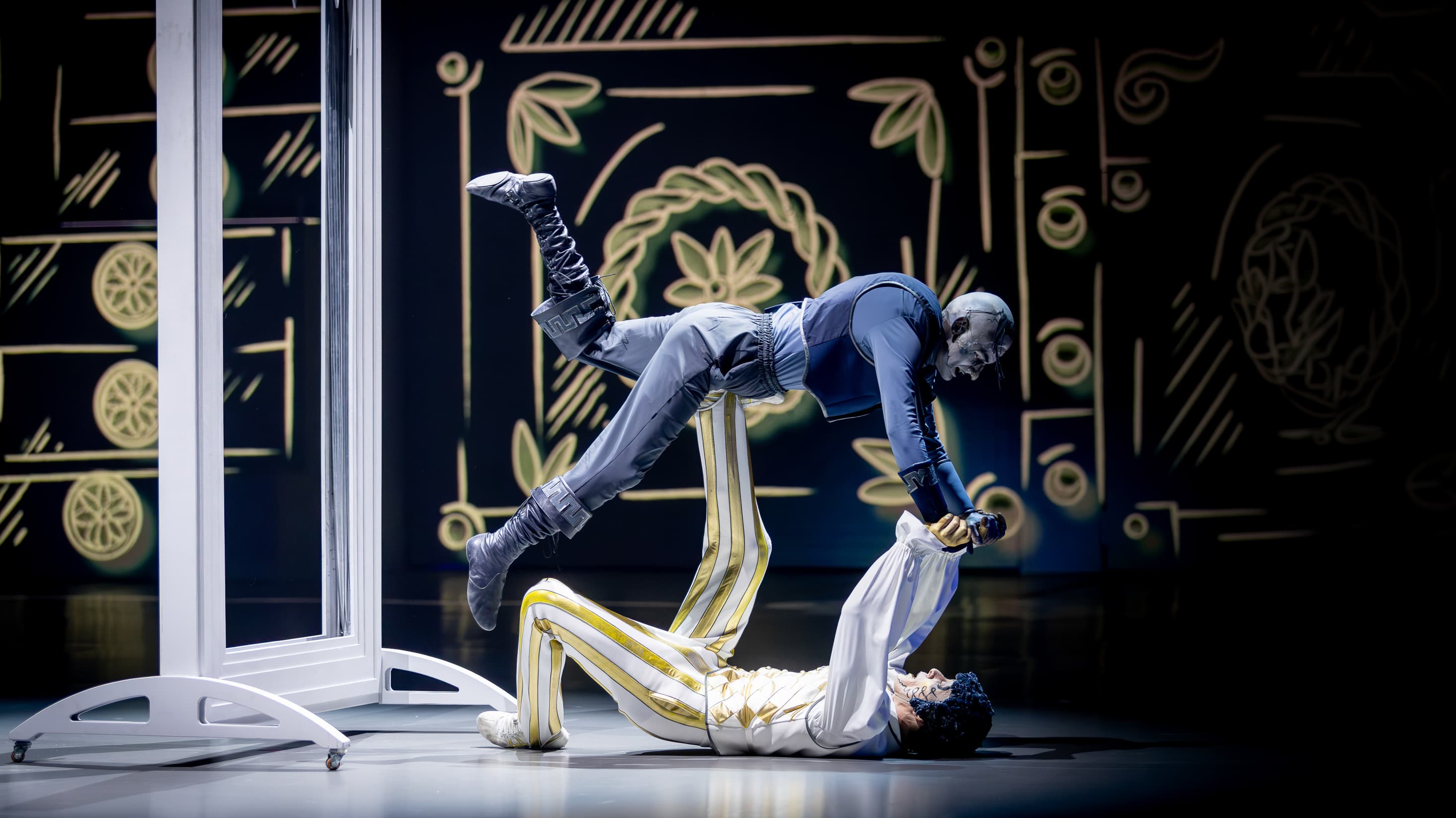 Theatrical circus show "Pushkin's Dreams". New Year's Eve screenings