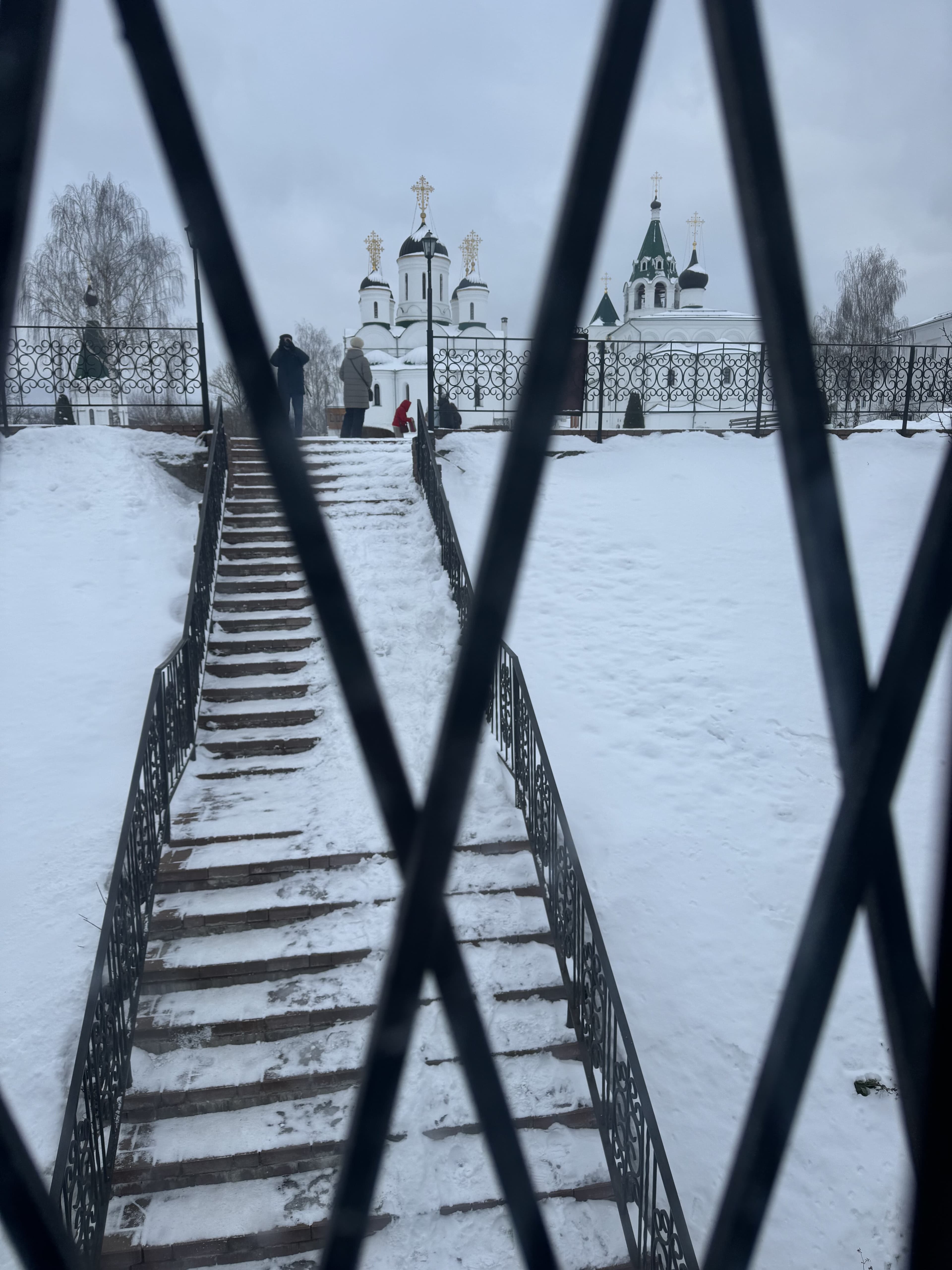 Прогулки по Спасо-Преображенскому монастырю