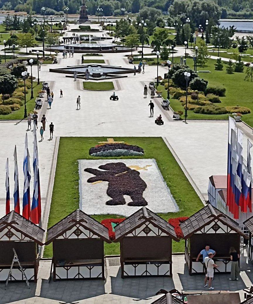 Волжская набережная Ярославля: путешествие сквозь время