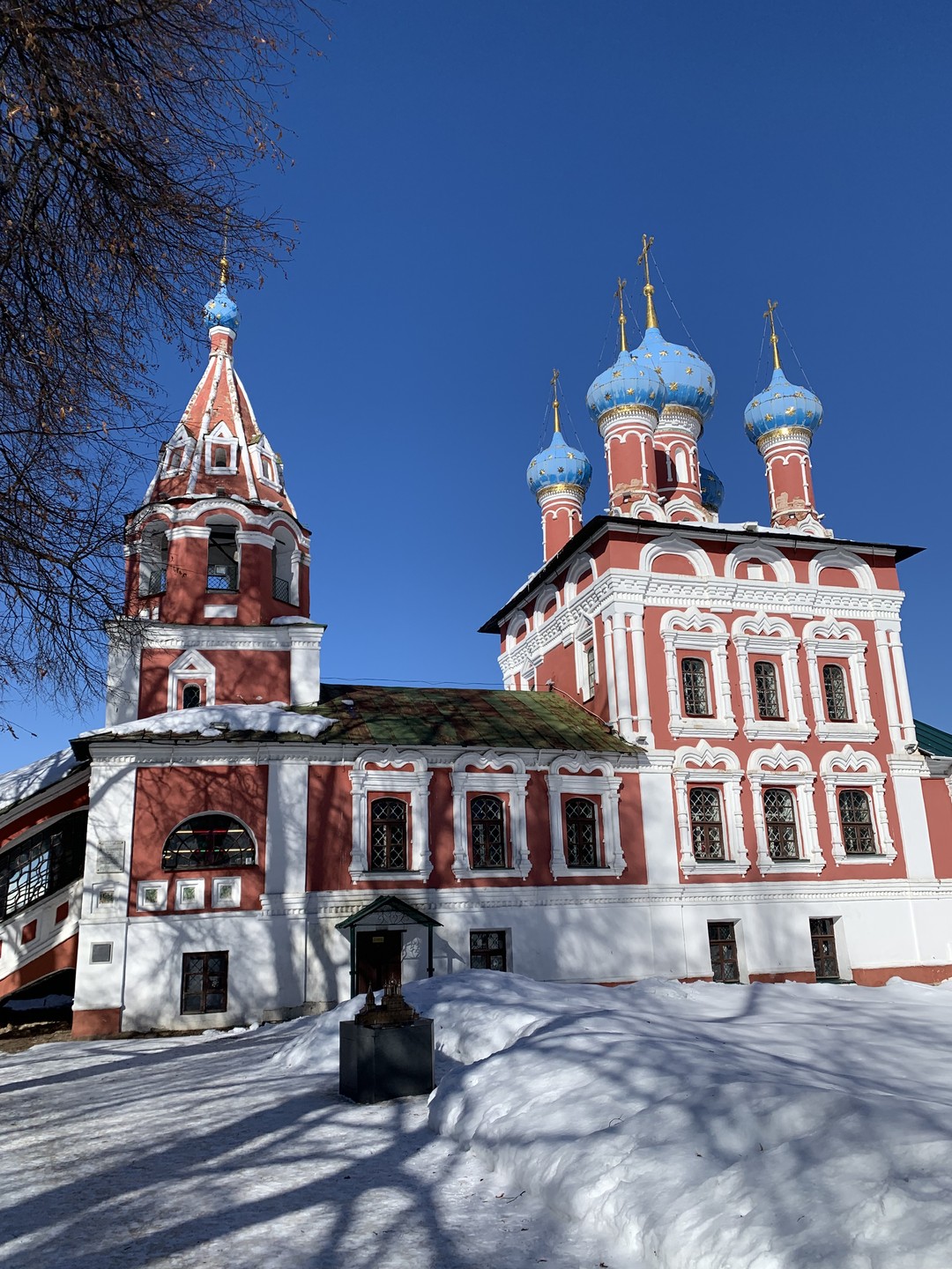 Через века по древнему Угличу
