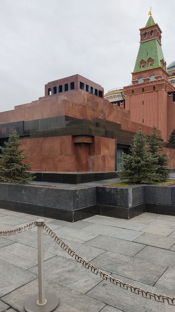 Москва, Кремль. От Третьего Рима к Третьему интернационалу