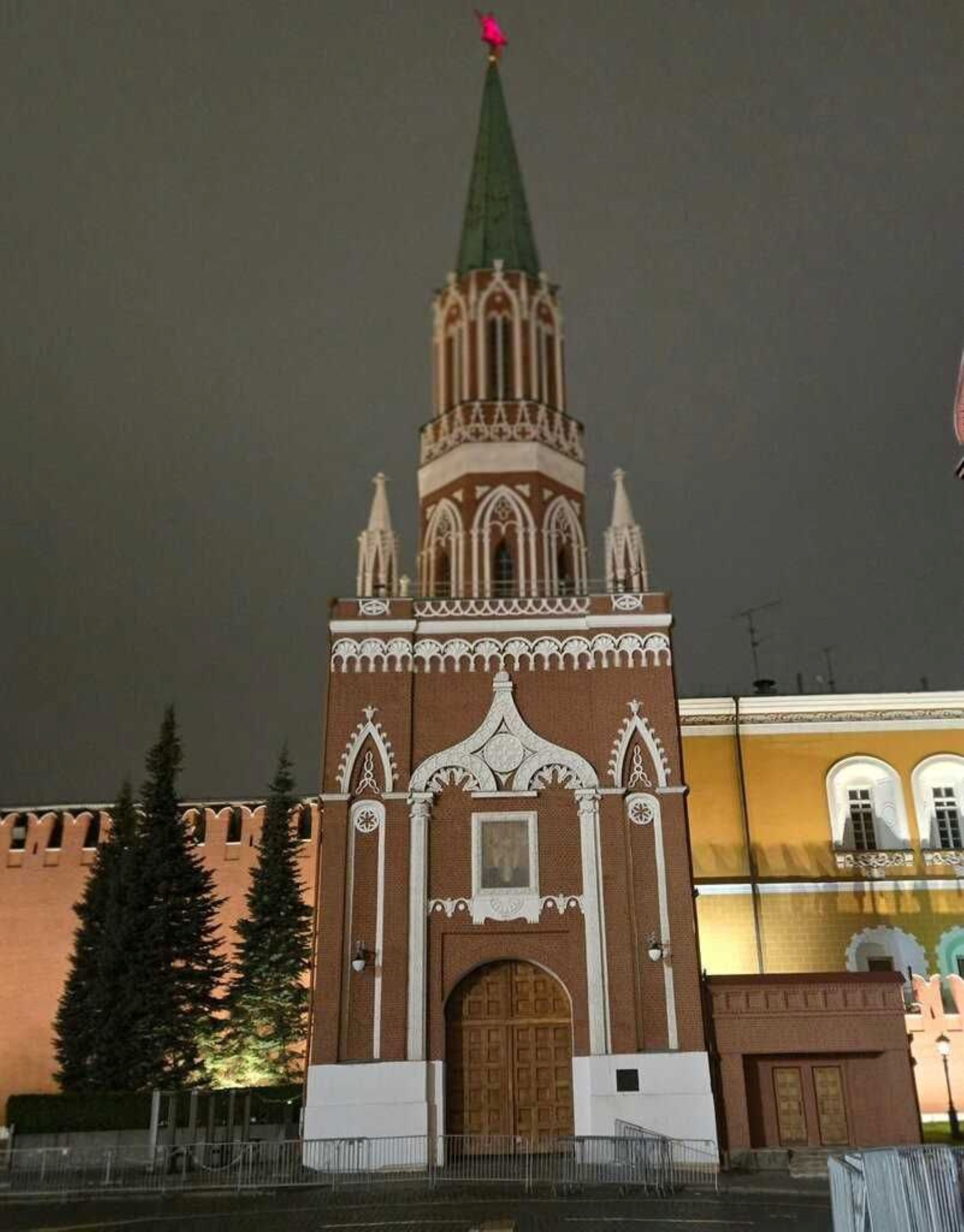 Барный Китай-город с 500-летней историей