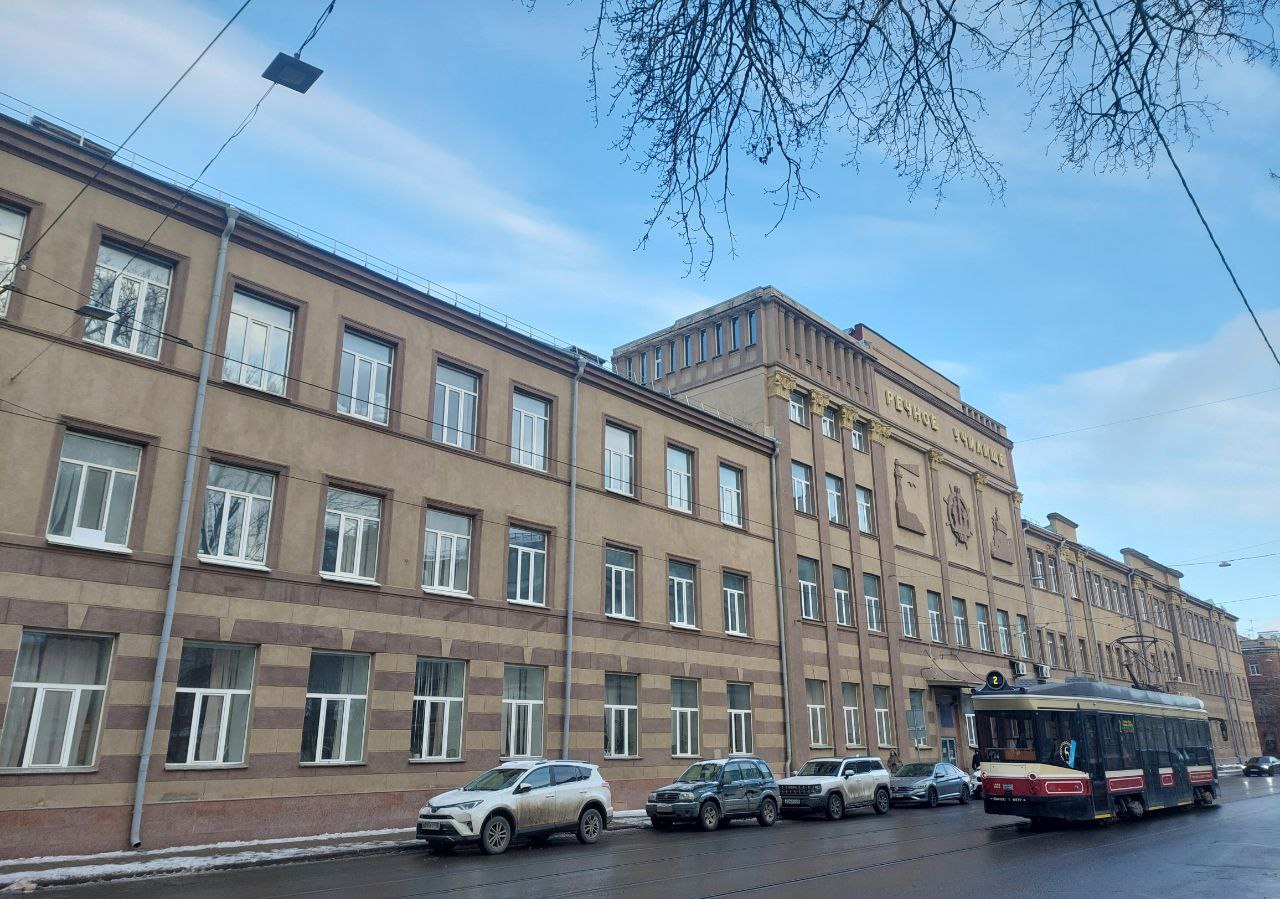 Про купцов и про дворян на Большой Печерской