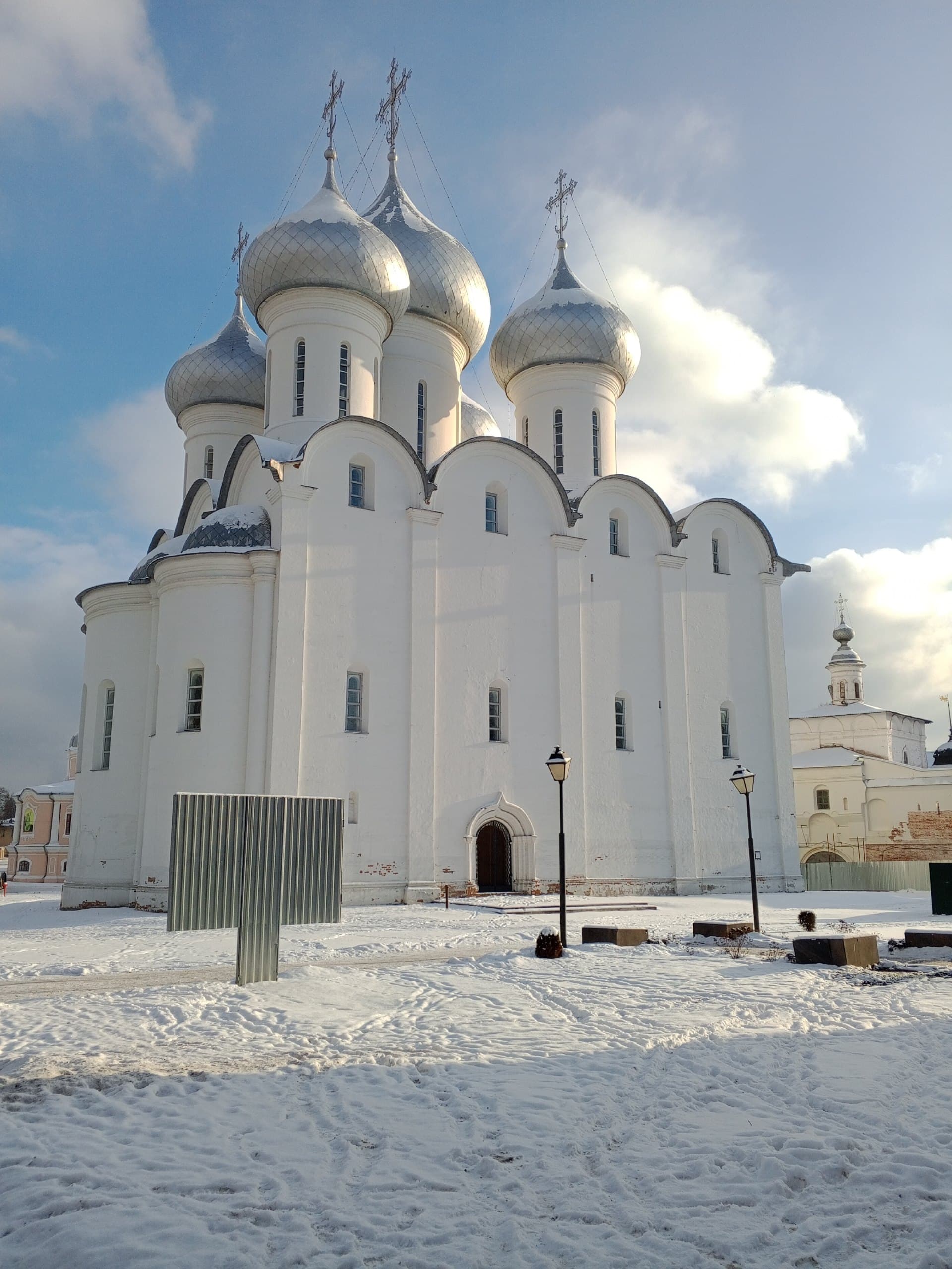 Листая Вологду