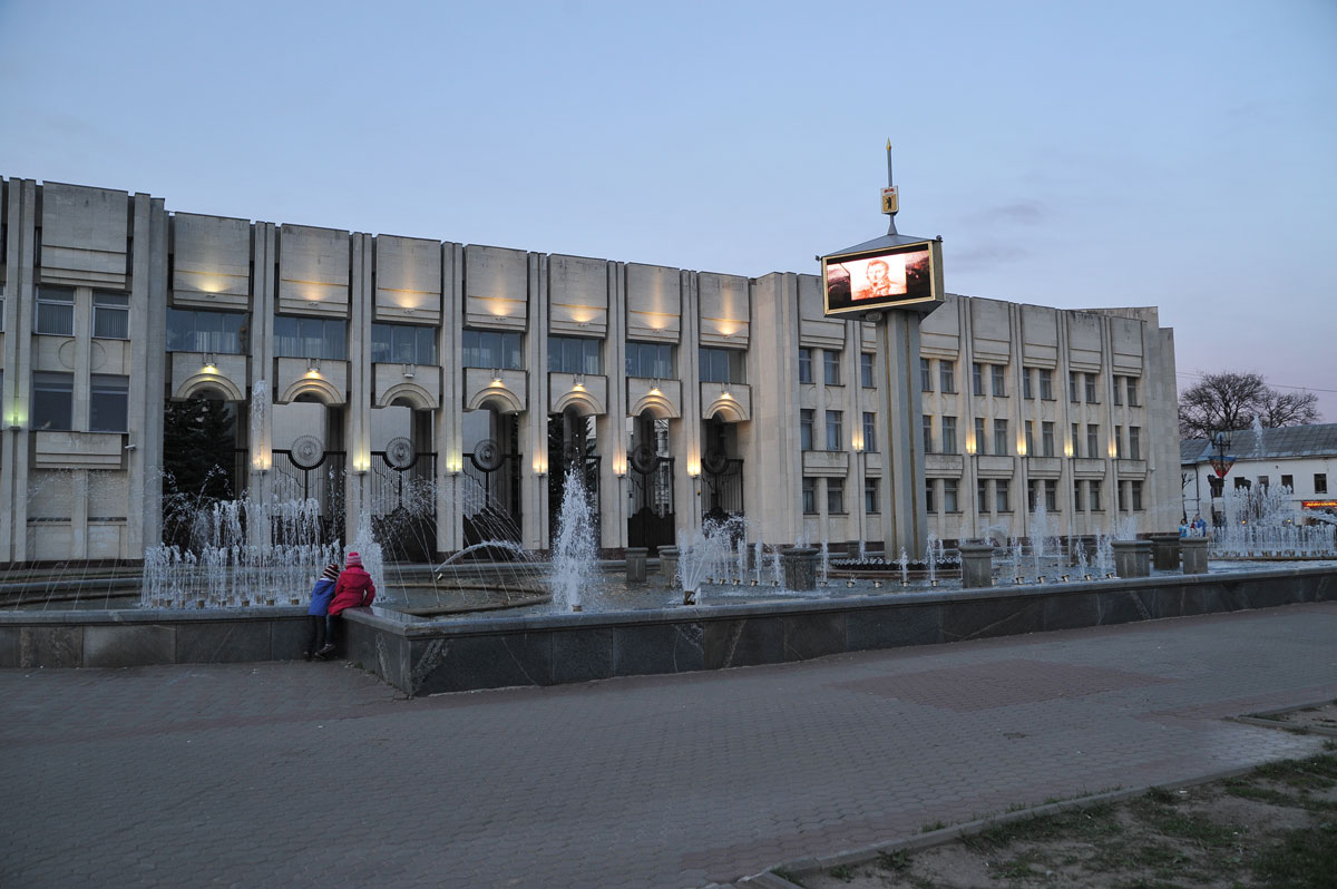 Квест-экскурсия «Как ярославцы город обустроили»