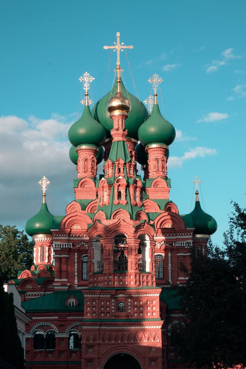 Экскурсия по храму Живоначальной Троицы в Останикино