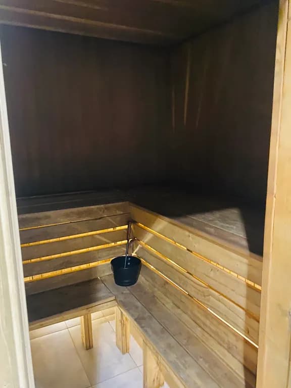 Гостевой дом с русской баней и покерным столом
