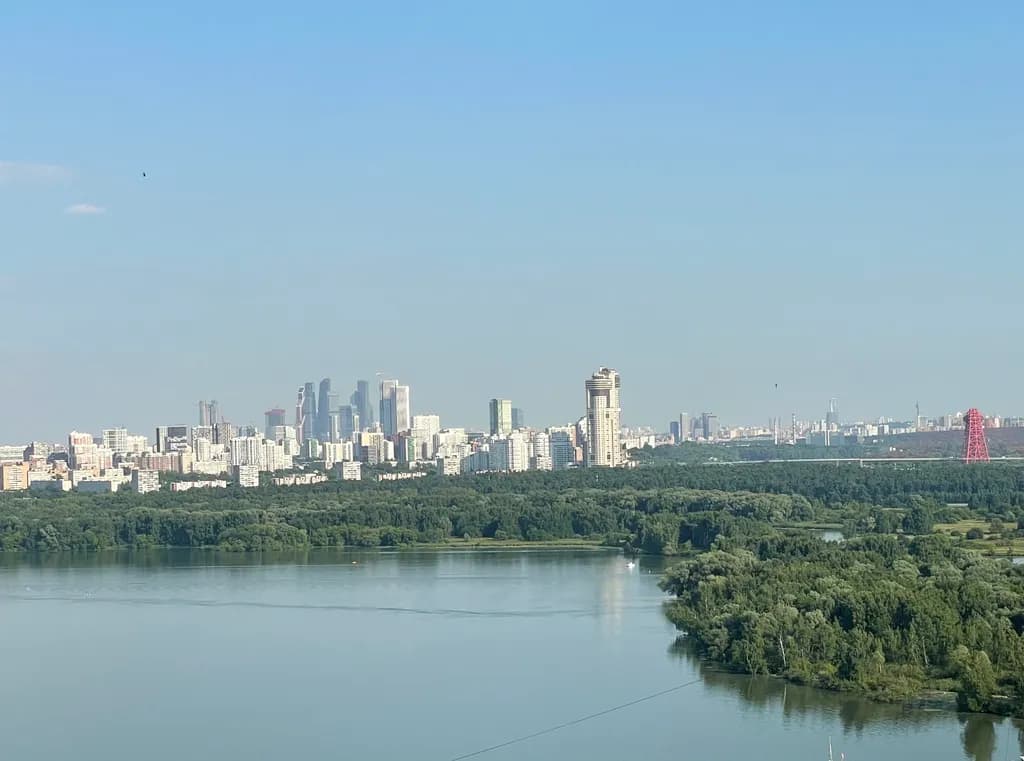 Квартира с шикарным видом на Серебряный бор