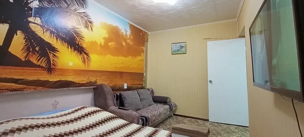 Уютная квартира с панорамным видом на Белую Скалу
