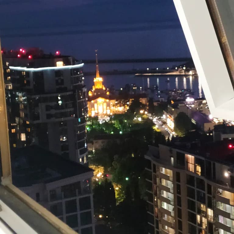 Супер квартира в центре, с видом на море