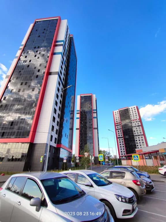 Евродвушка в новом доме у Метро Горки