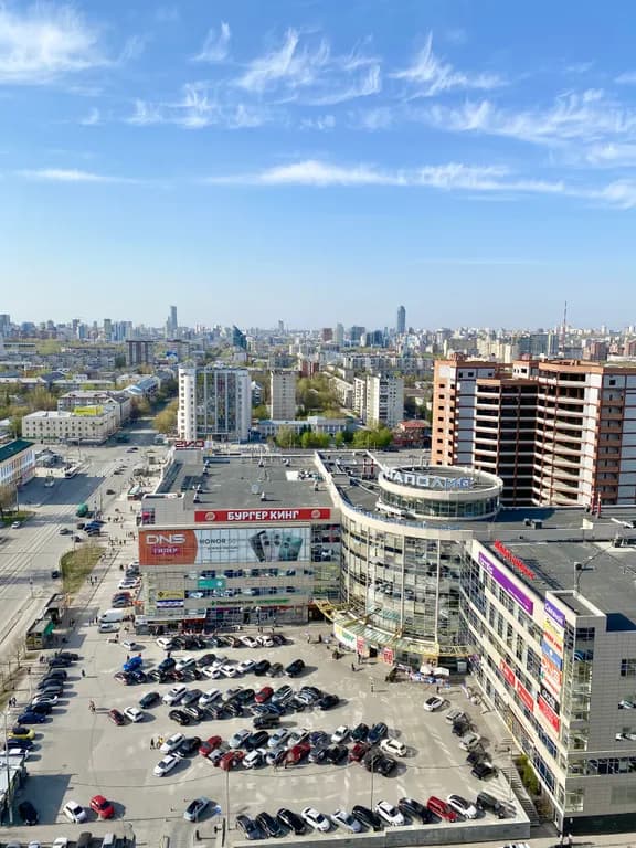 Видовая евродвушка у метро  бесконтактным заселением