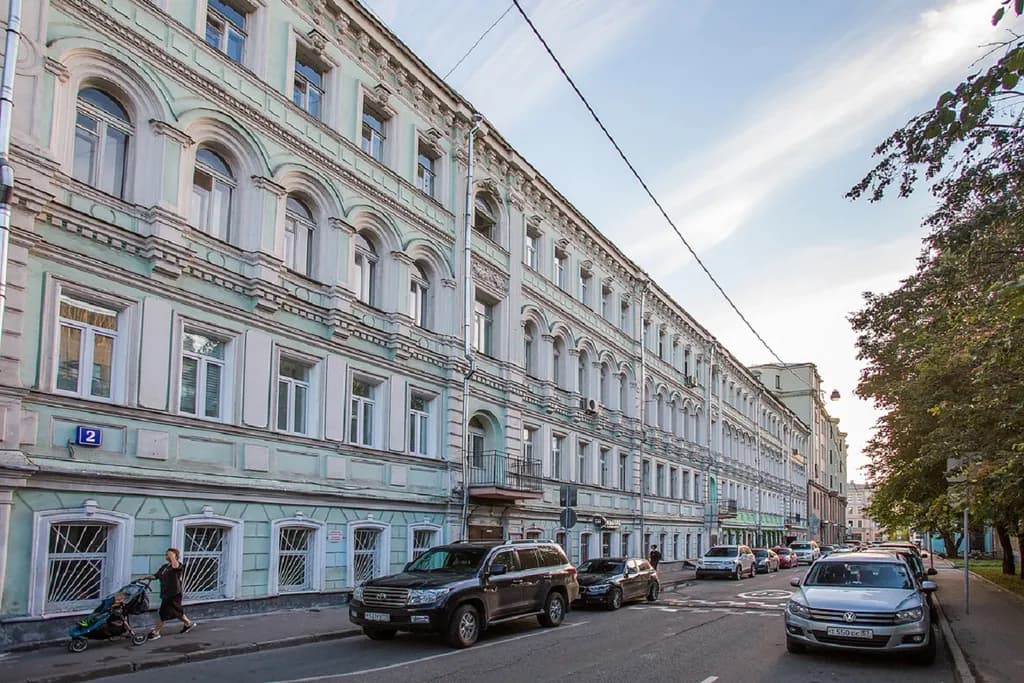 Супер квартира на Сретенке, узнай ночную жизнь в центре Москвы