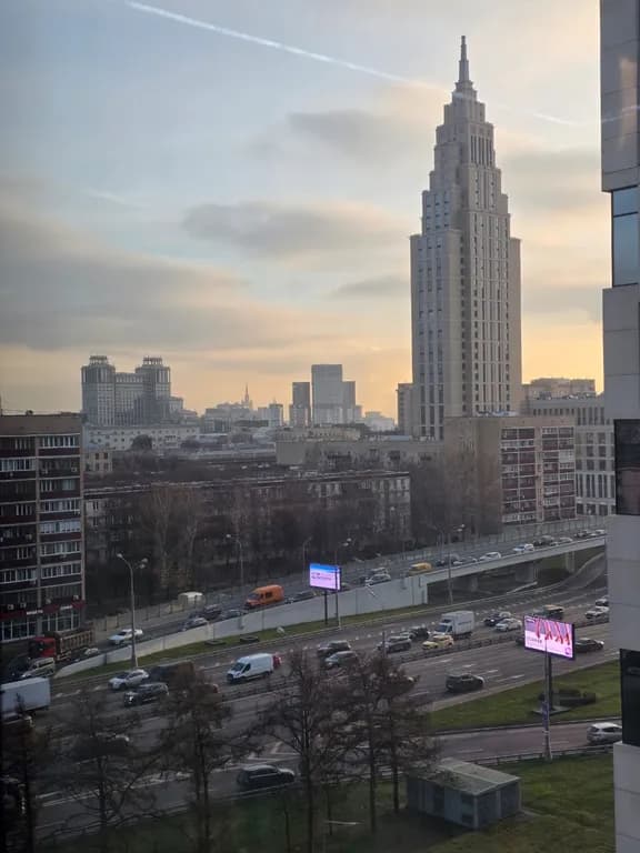 Апартамент со спальней