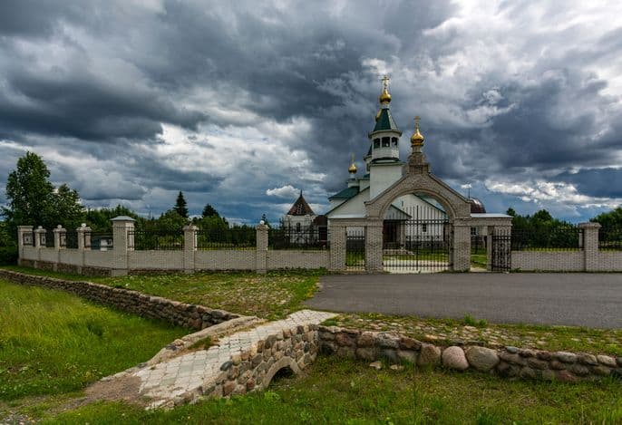 Церковь Троицы Живоначальной
