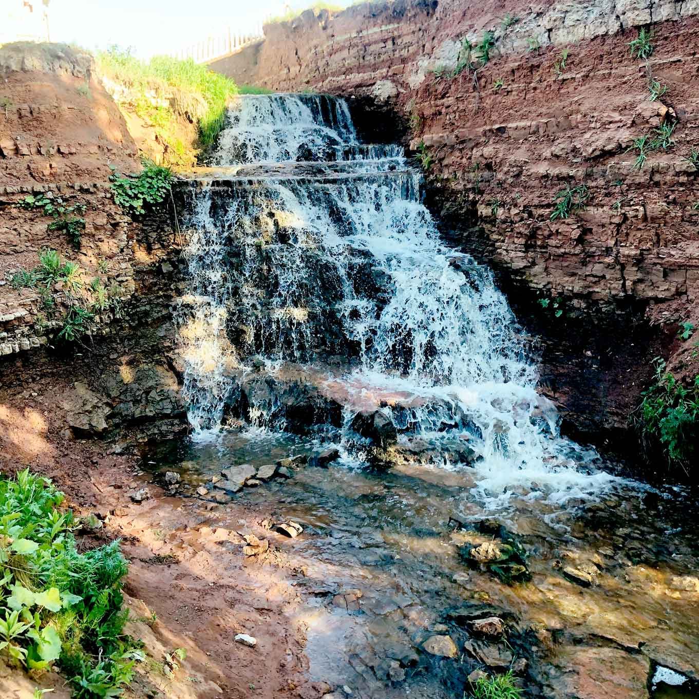 Токмаклинский водопад