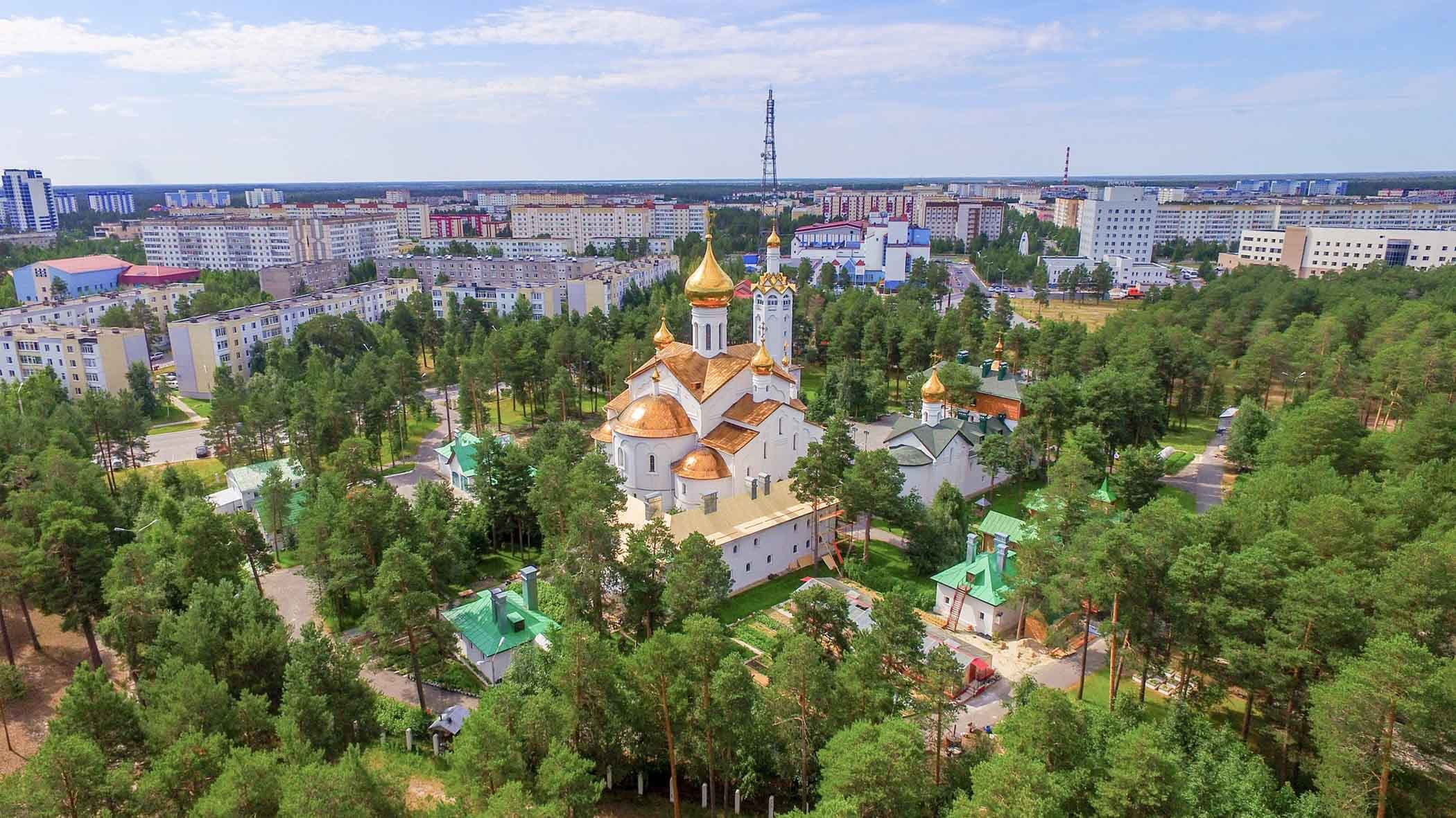 Храмовый комплекс Пюхтицкого монастыря