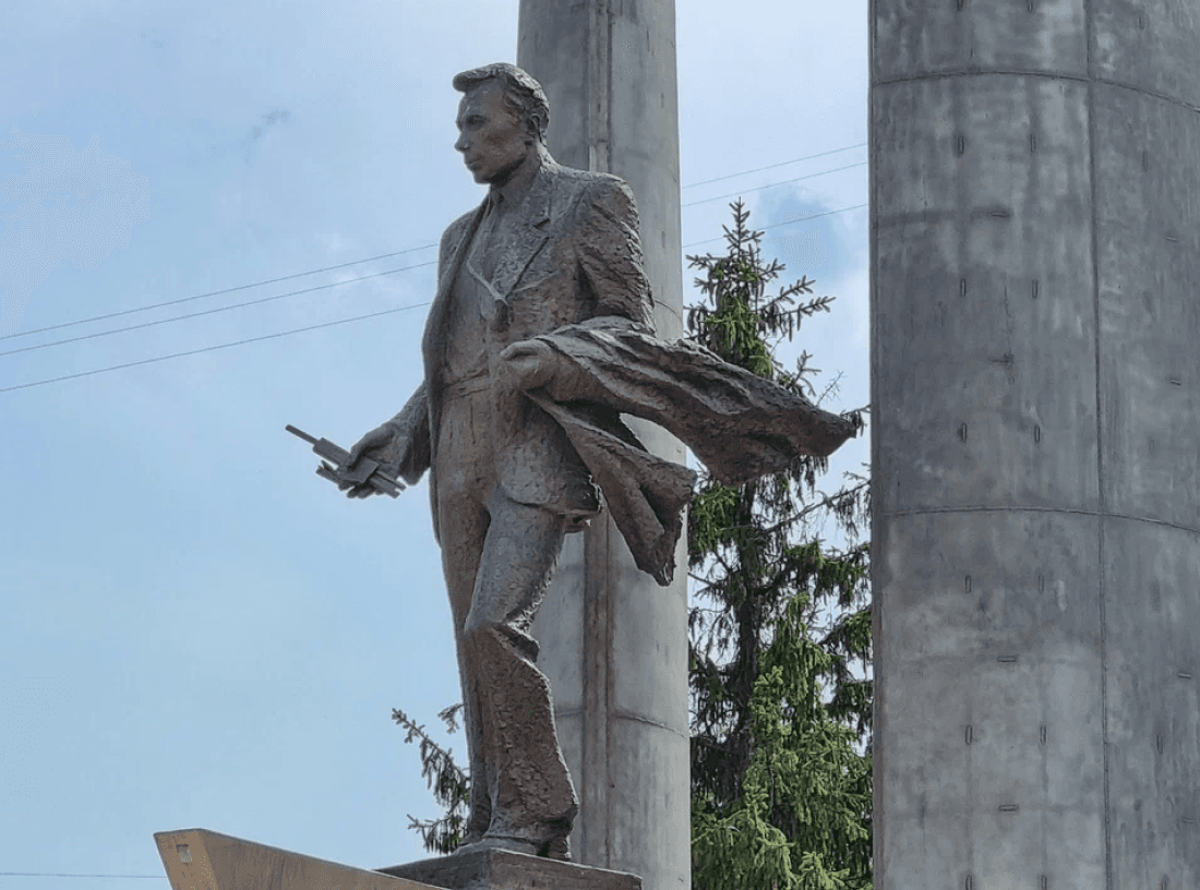 Памятник Ростиславу Алексееву