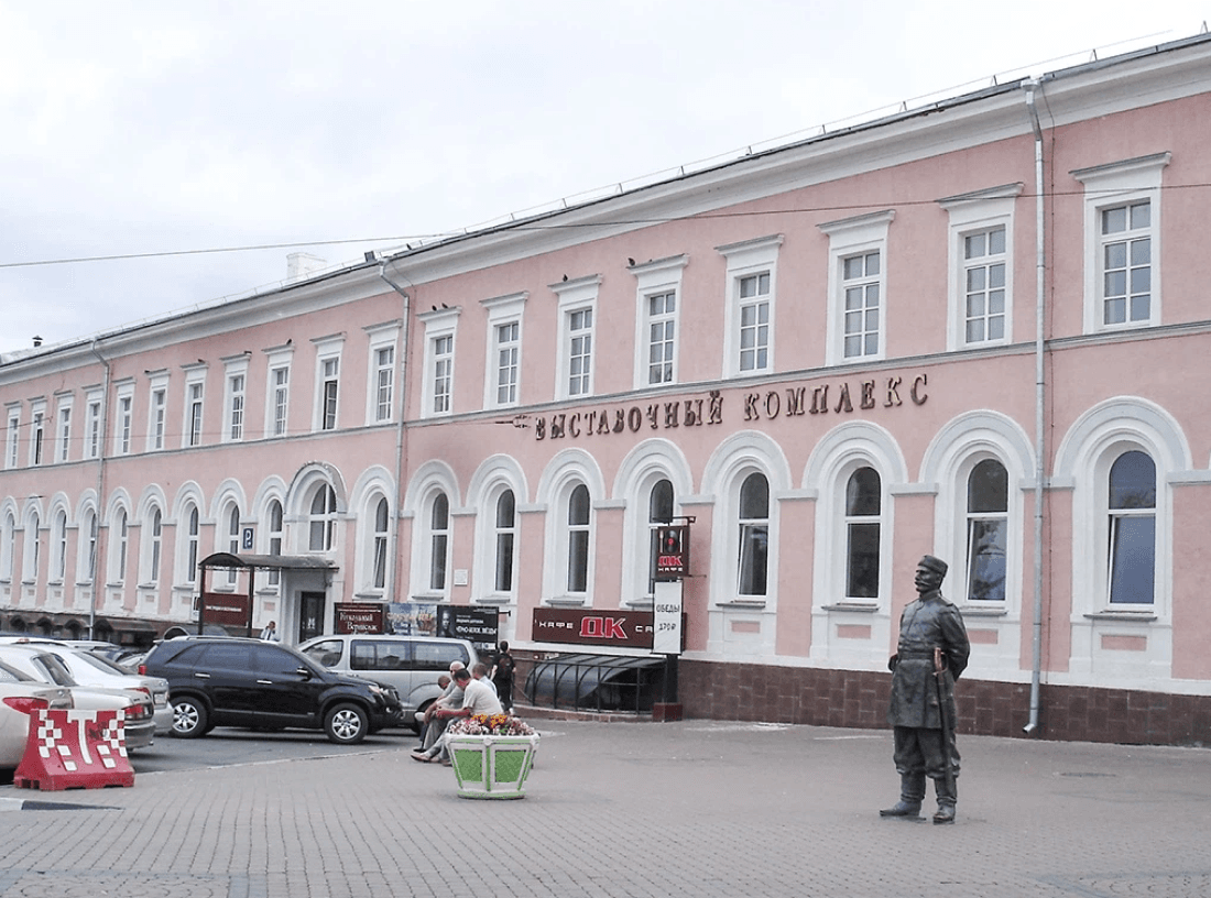 Верхнебазарный торговый корпус