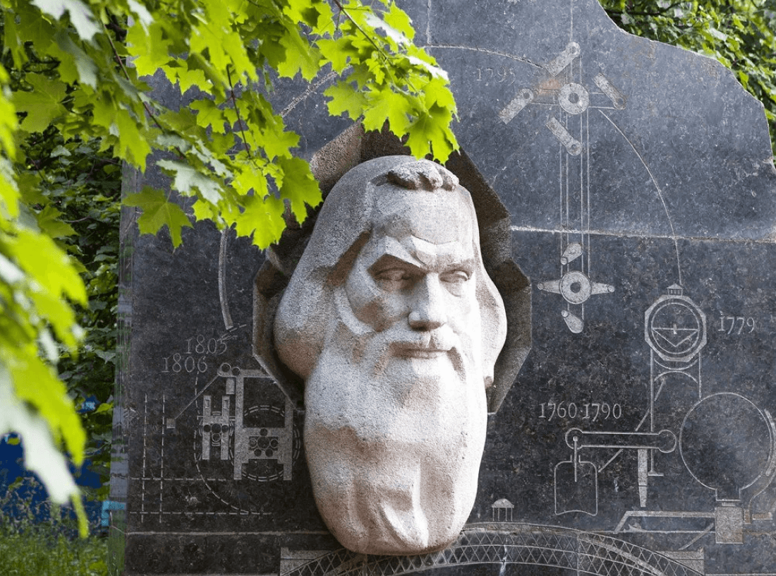 Горельеф И.П.&nbsp;Кулибина