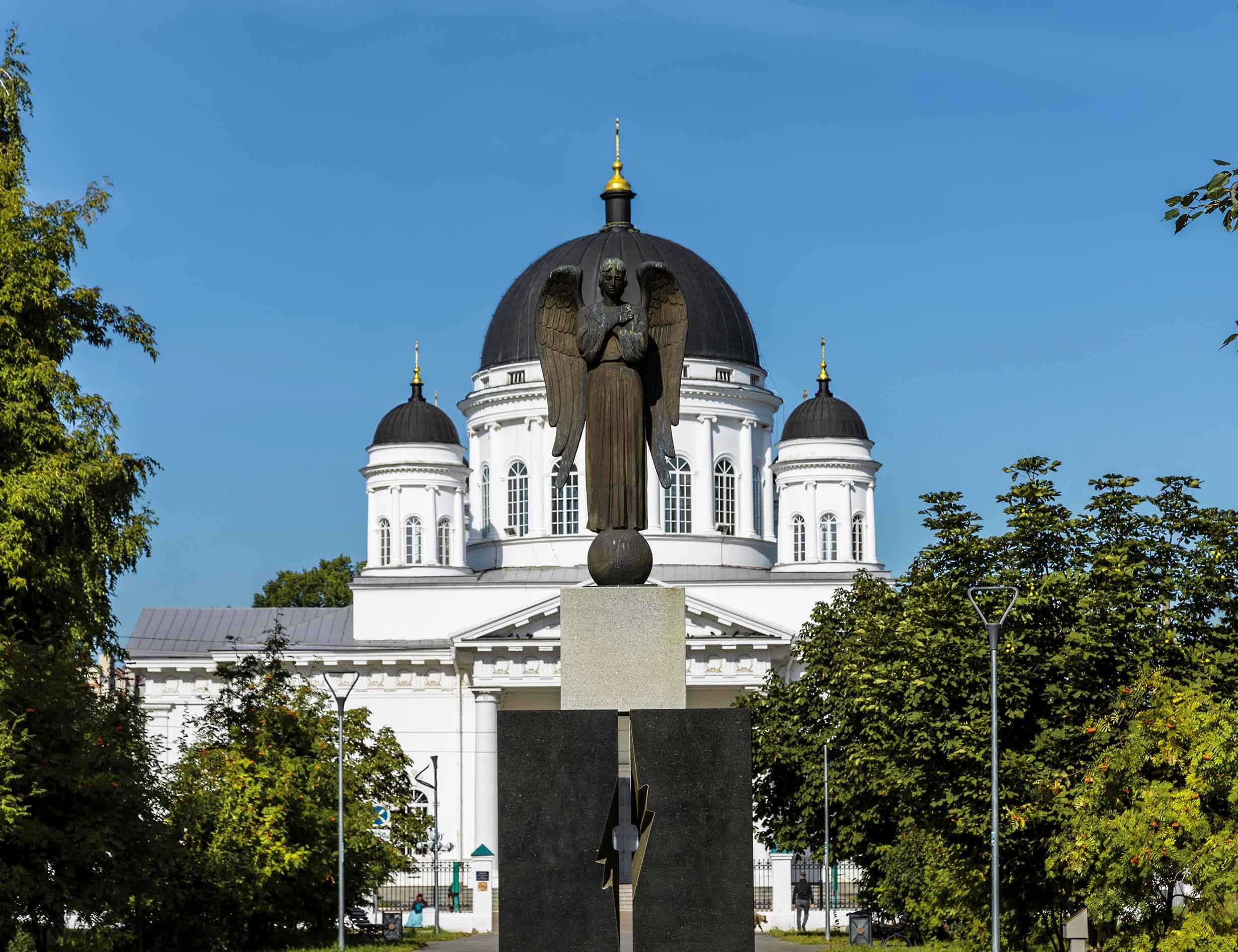 Памятник «Скорбящий ангел»
