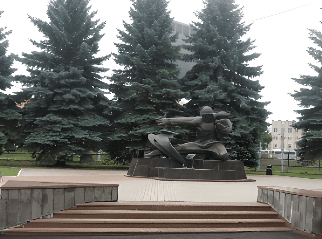 Мемориальный комплекс «Погибшим при исполнении служебного долга»