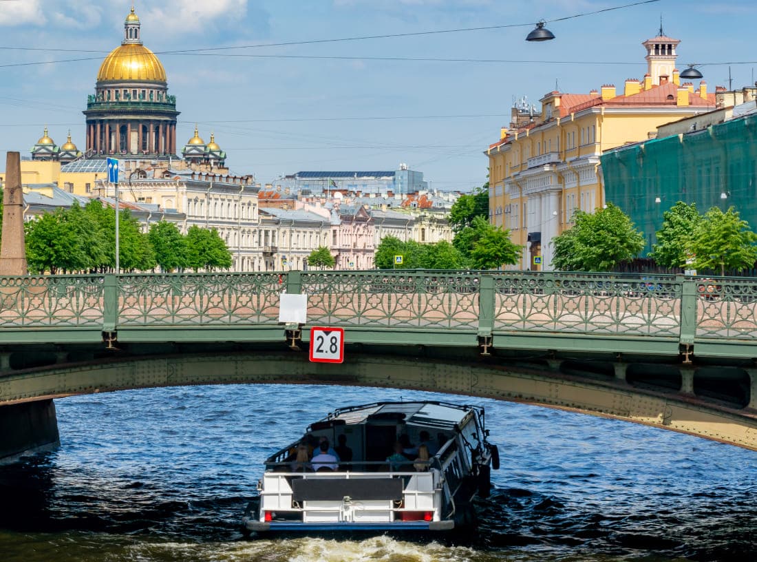 Поцелуев мост