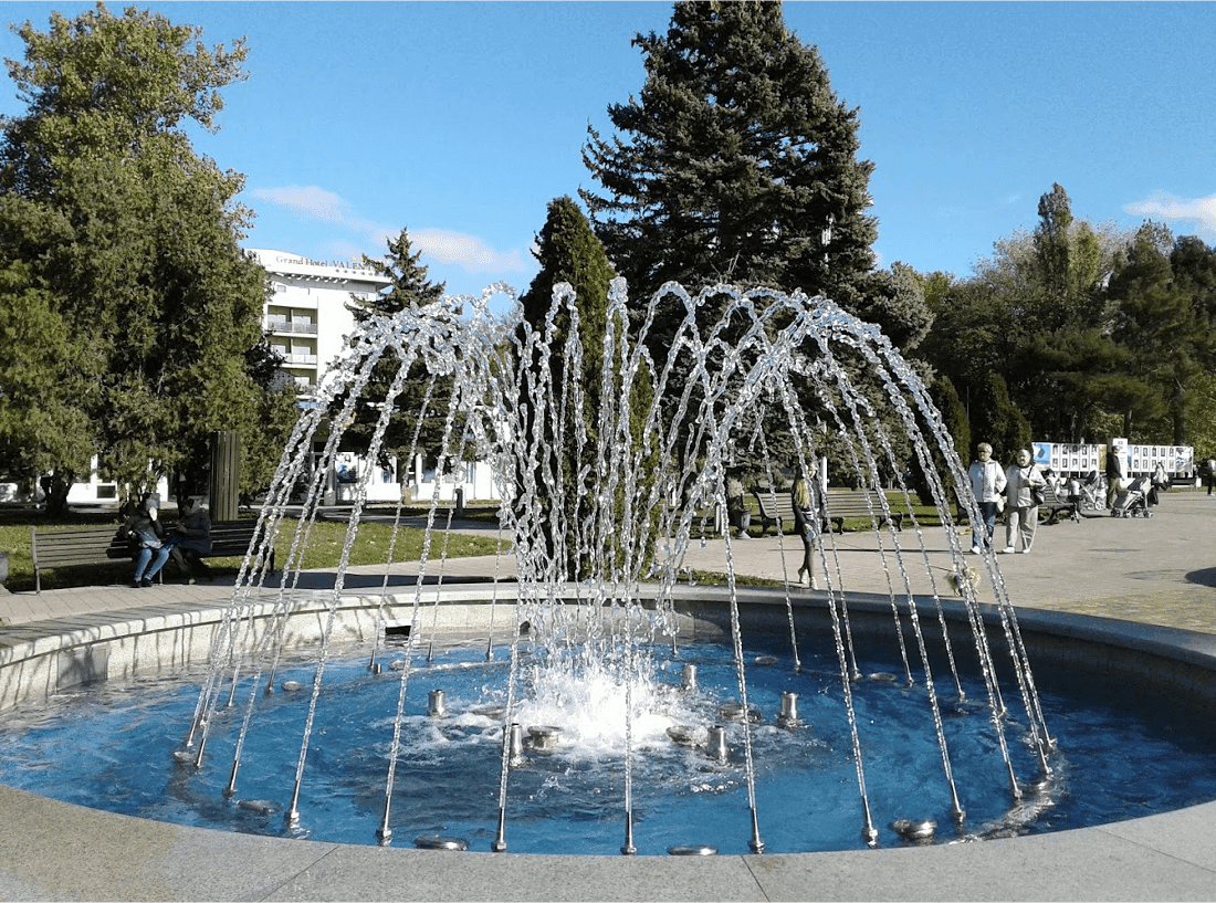 Поющий фонтанный комплекс