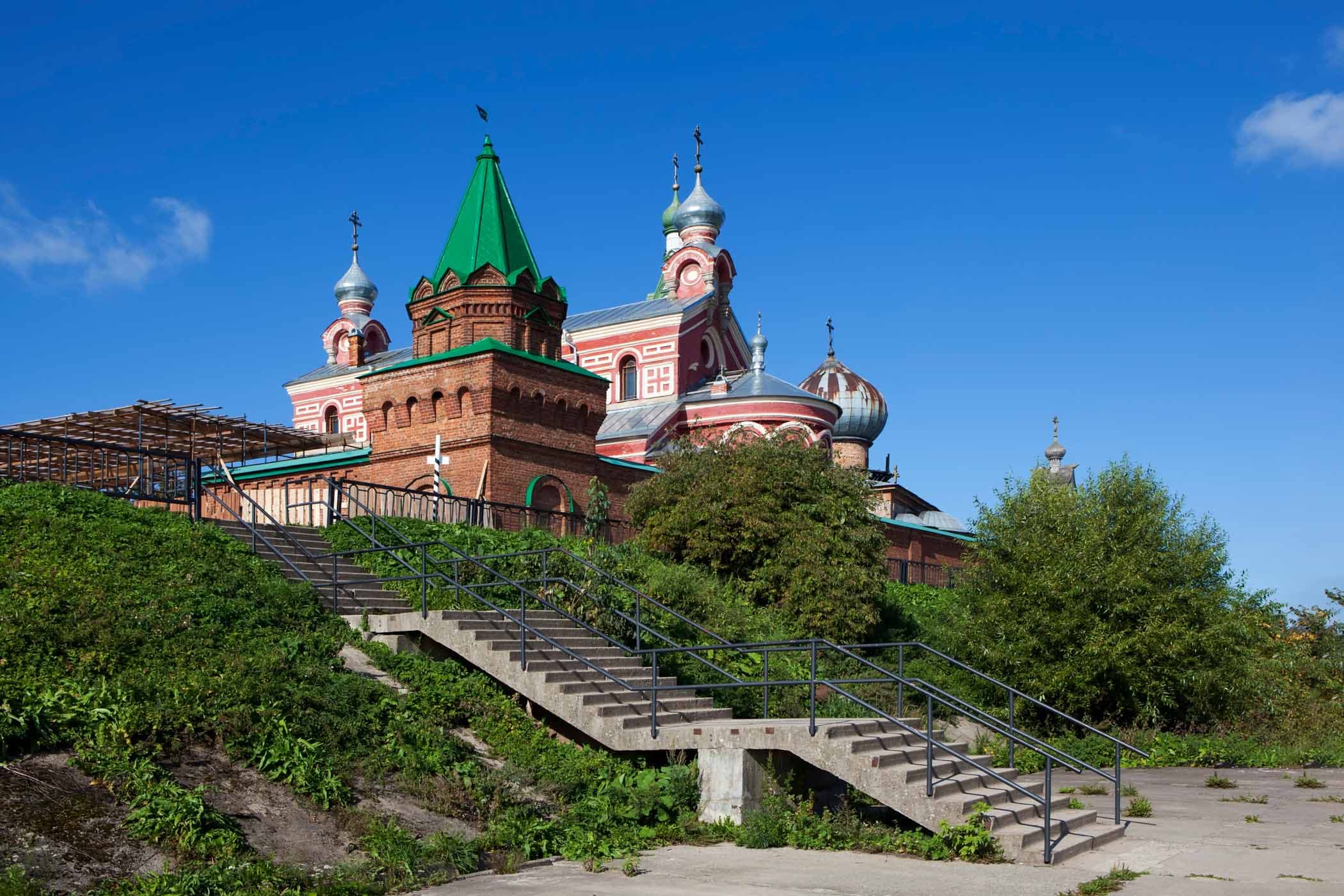Никольский мужской монастырь