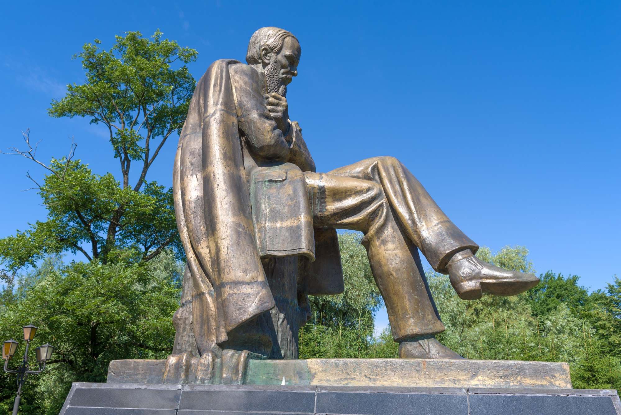 Памятник Ф. М. Достоевскому 
