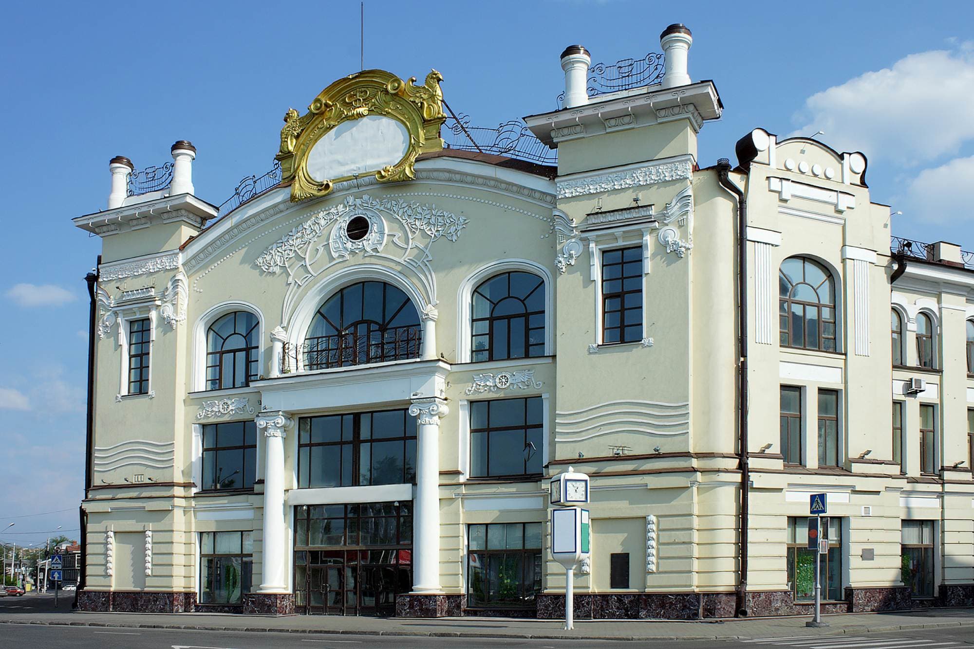 Пассаж купца Второва
