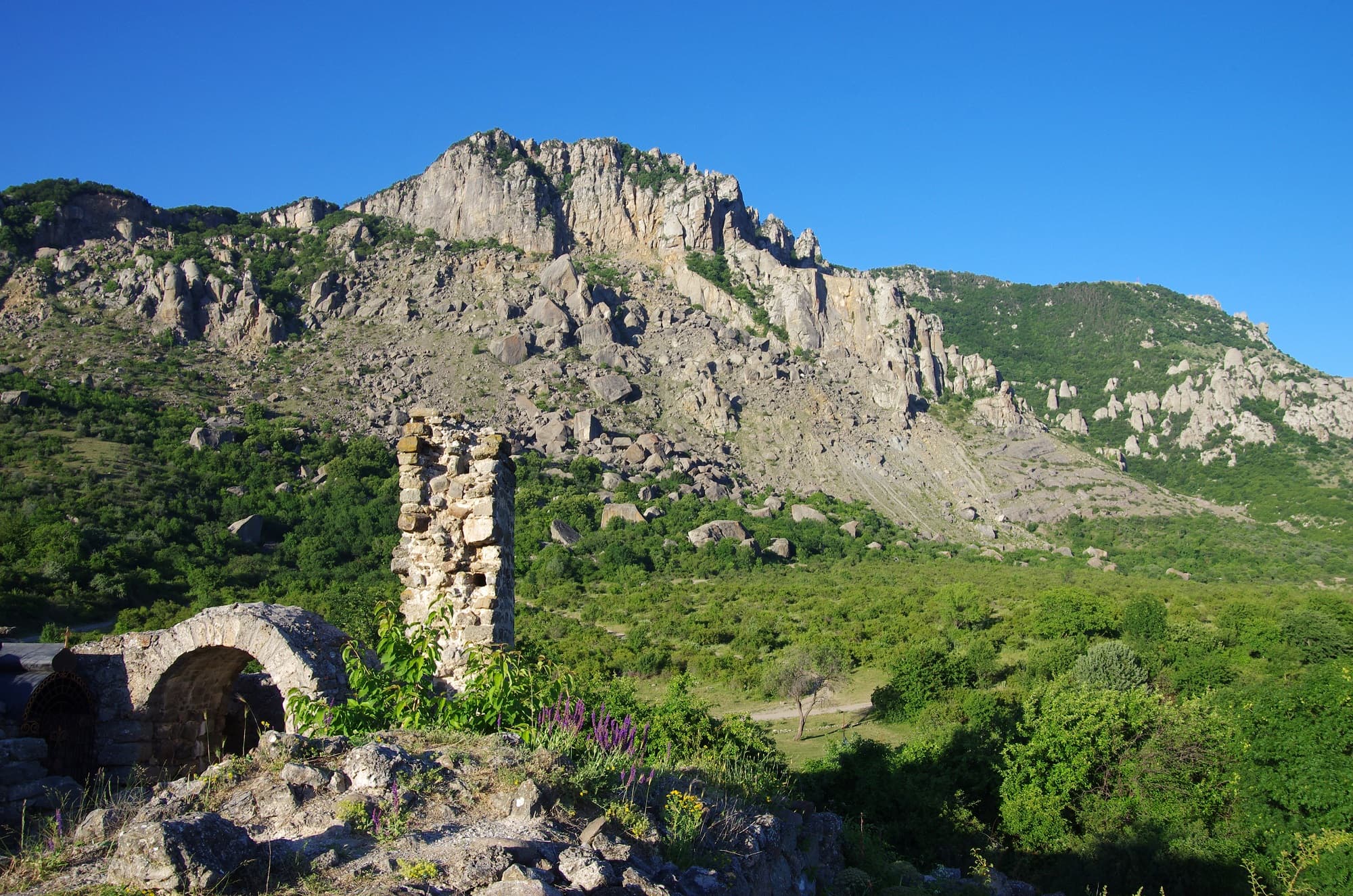Крепость Фуна