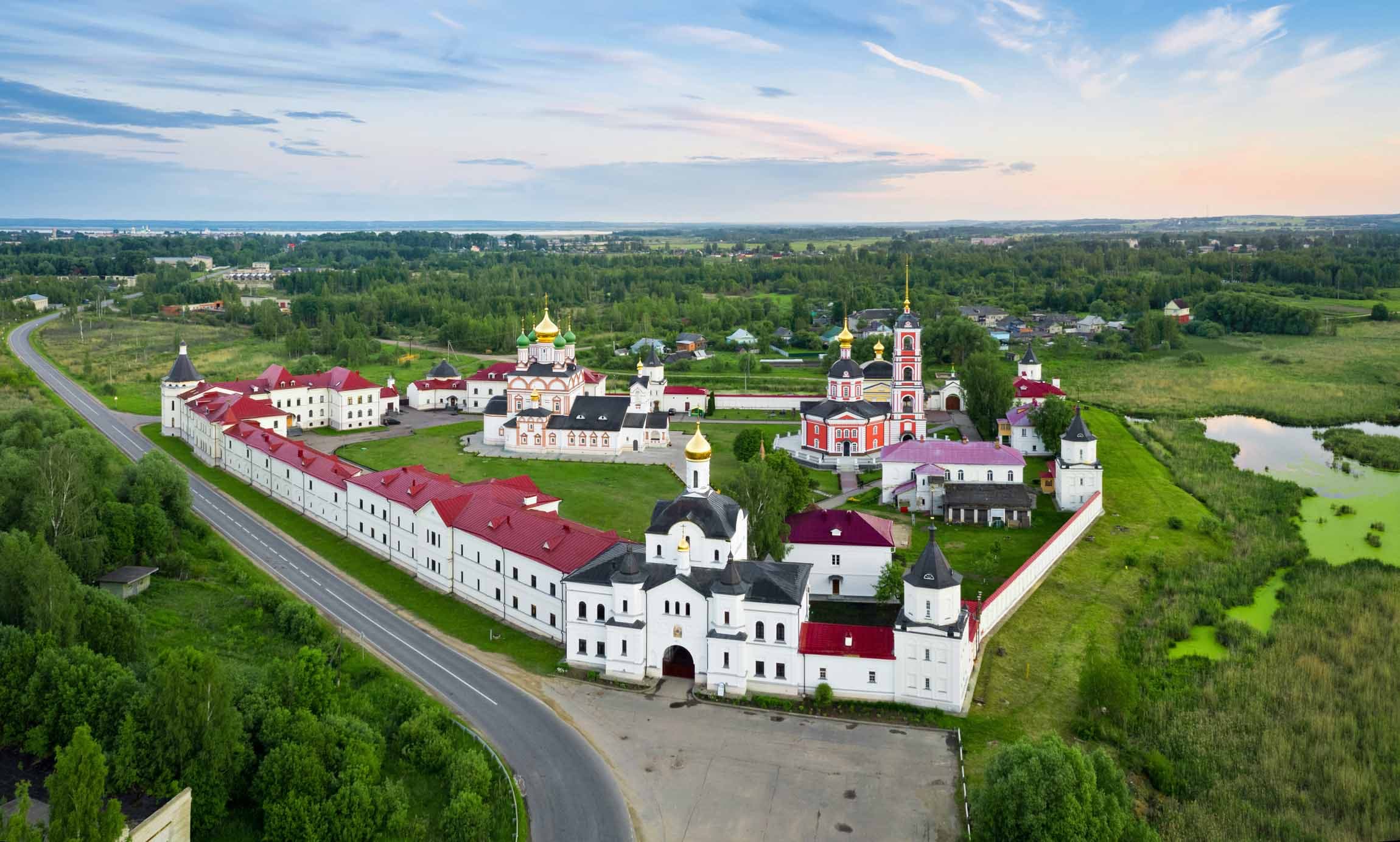 Троице-Сергиев Варницкий монастырь