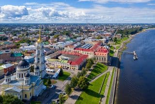 За знаниями – вместе с детьми. Познавательное путешествие по Ярославлю и Рыбинску 