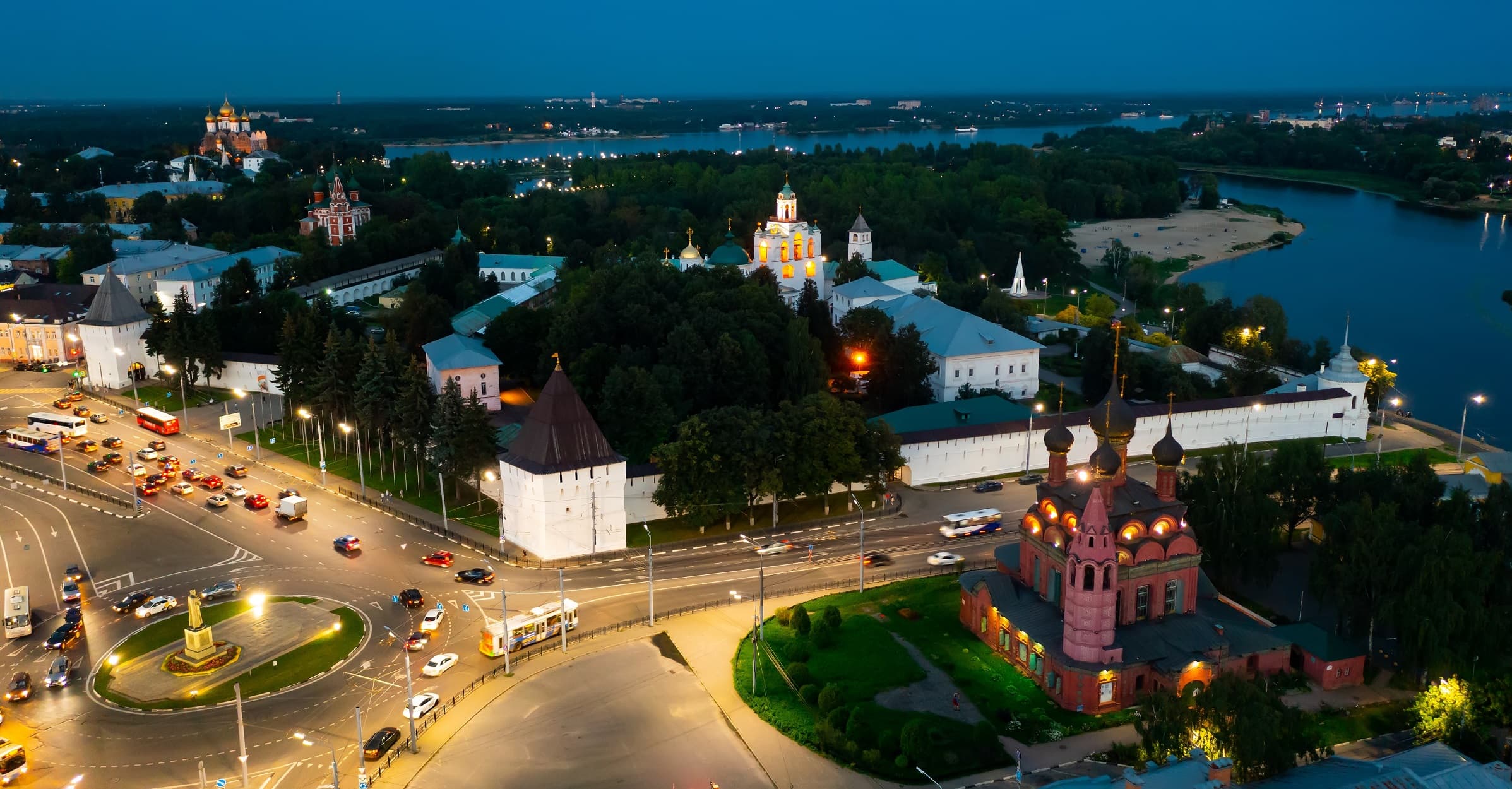 Богоявленская площадь