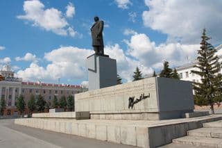 Курган архитектурный: знакомство с центральной площадью города