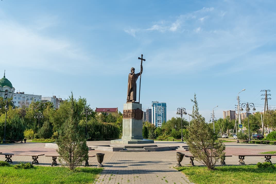 Площадь Святого Князя Владимира