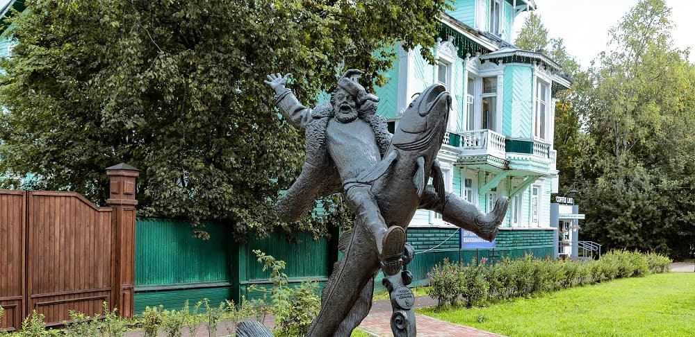Памятник Сене Малине 