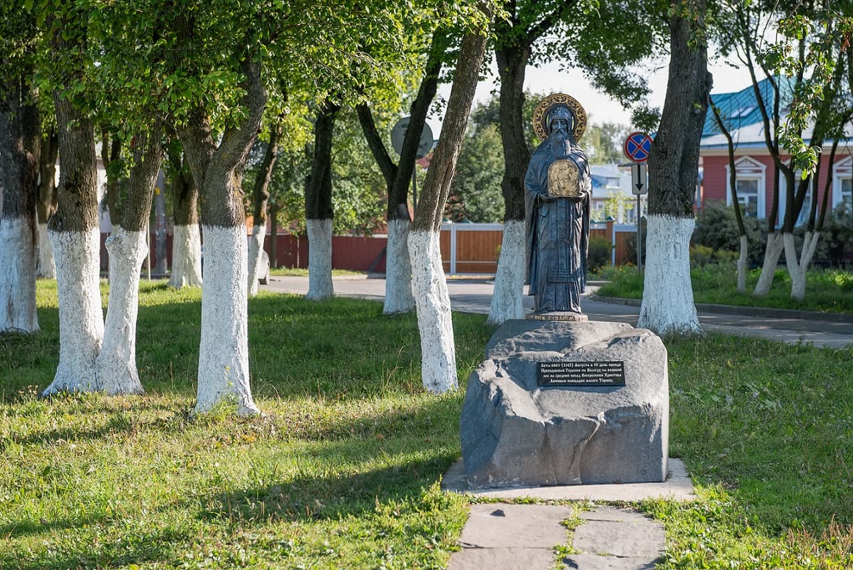 Памятник основателю Вологды