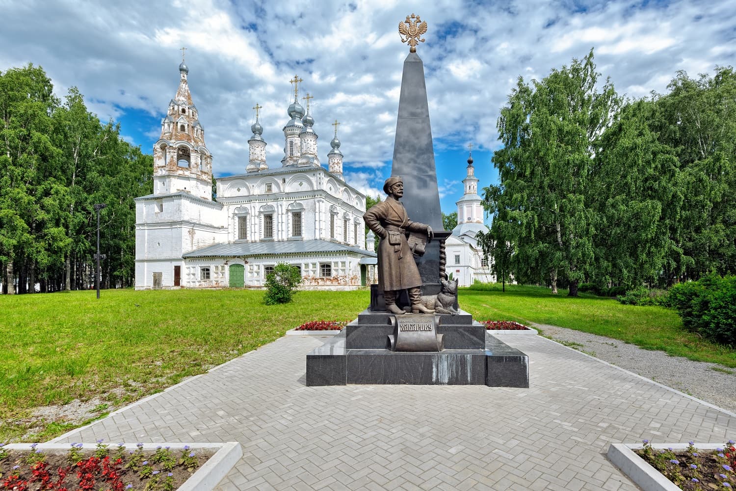 Памятник Ерофею Хабарову