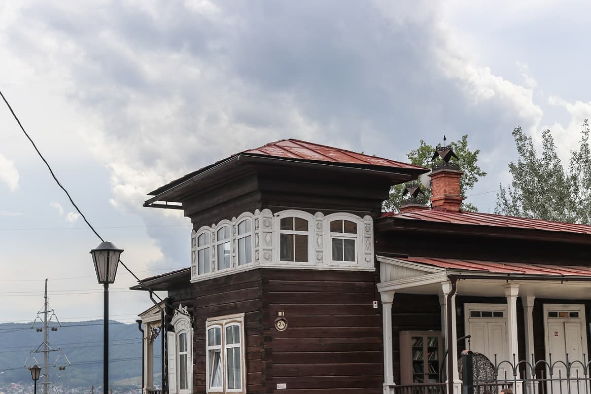 Дом с каменным флигелем Г. В. Юдина